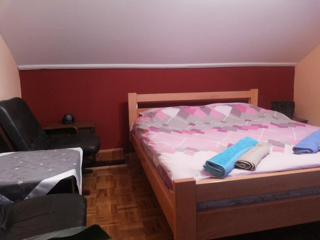 Guest House Mirijevski Konak Βελιγράδι Εξωτερικό φωτογραφία