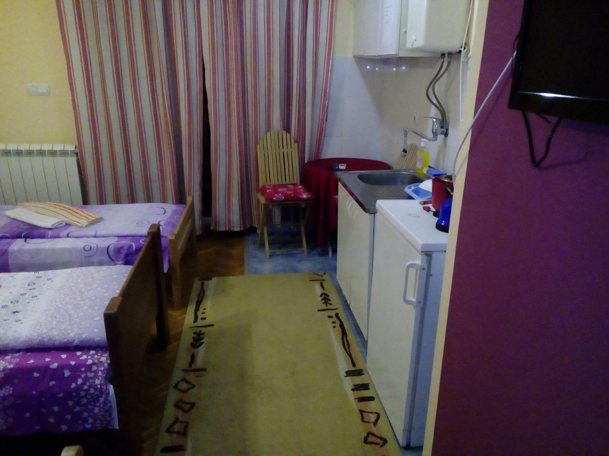 Guest House Mirijevski Konak Βελιγράδι Εξωτερικό φωτογραφία